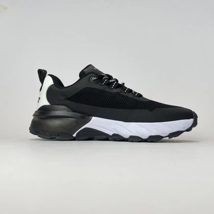 کفش راحتی اسکیچرز مدل مکس پروتکت مشکی سفید