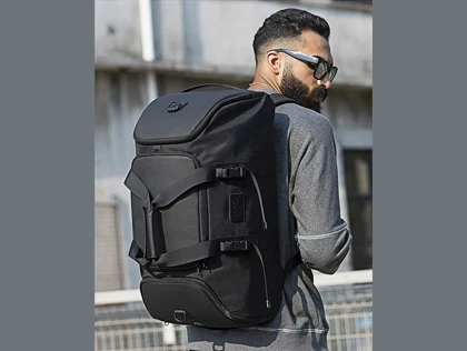 کیف ورزشی حرفه ای ضدآب با قابلیت جدا سازی وسایل با ظرفیت 36 لیتر بنج BANGE BG-7088