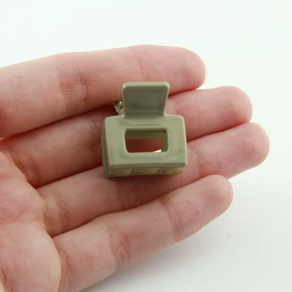 کلیپس دخترانه مربعی