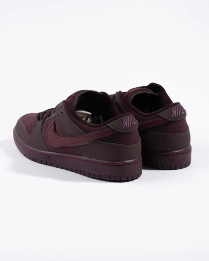 کتانی Nike