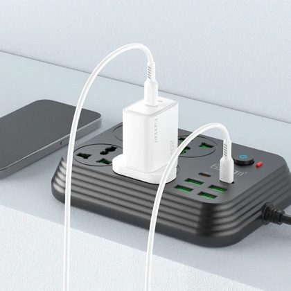 چند راهی برق 3000 وات چهار سوکت، چهار عدد USB و دو عدد تایپ‌سی ارلدام EARLDOM SC25