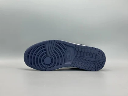کتانی نایکی جردن1 مید نایت نیوی بلو/Nike AJ1