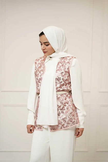 وست تور پولکدوزی ویشکا در رنگبندی