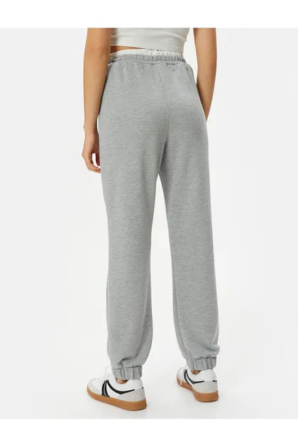 شلوار ورزشی Jogger با دو جیب لاستیکی روی کمر 4SAK40048EK