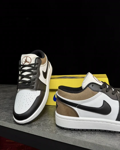 کتانی جردن وان