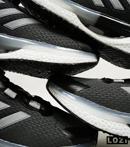 کفش کتانی مردانه و زنانه مشکی نوک مدادی ADIDAS Solar disk