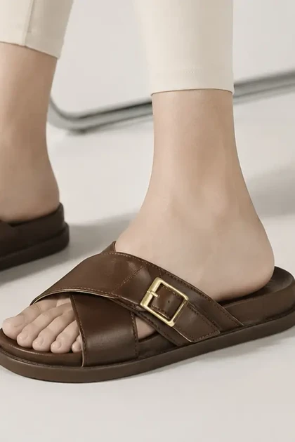 صندل چرم نوژان
