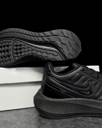 کتانی رانینگ نایک مدل وینفلو