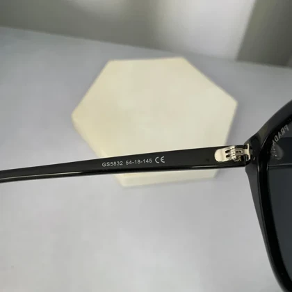 عینک آفتابی پرادا مدل PRADA GS5832