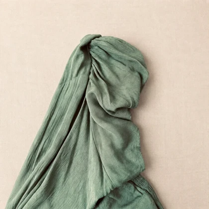 پیراهن زنانه بلند مجلسی مدل گره‌ای