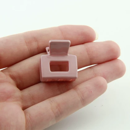 کلیپس دخترانه مربعی