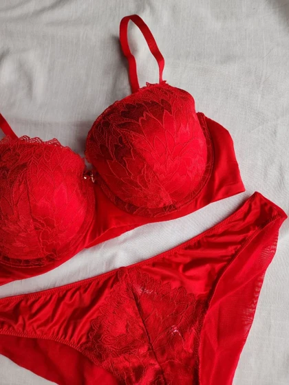 ست شورت و سوتین دانتل جکدار فنردار اروپایی AngGee کد: 5210