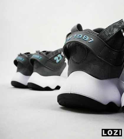 کفش کتانی ساق‌دار مردانه سفید طوسی Nike air jordan 23
