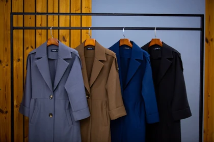 مانتو بزایاق کمر چین‌دار