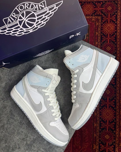 کتانی جردن وان ساق‌دار