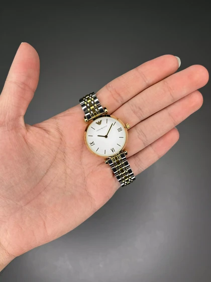 ساعت مچی امپریو آرمانی بند سیلورطلایی صفحه سفید Emporio Armani
