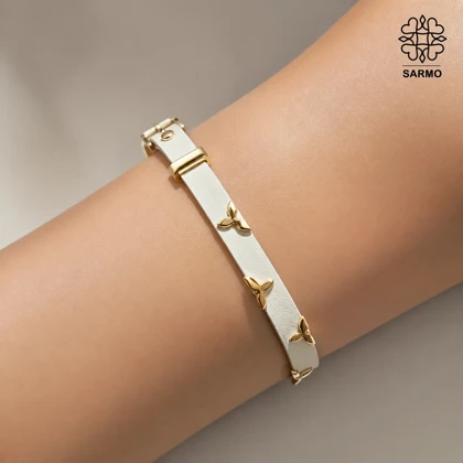 دستبند چرمی سفید گل‌دار کد 509428066-58