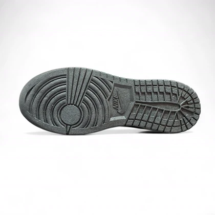 کتانی نایک ترویس مشکی قهوه ای