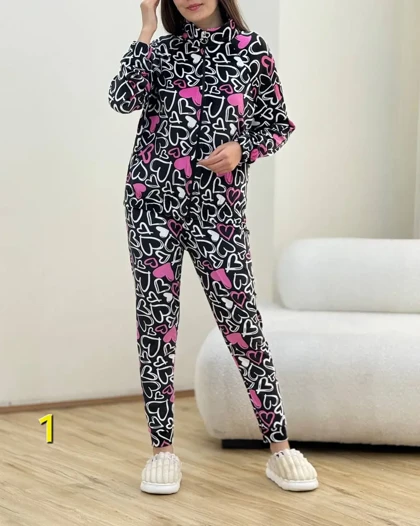 ست سویشرت وشلوار استیکر