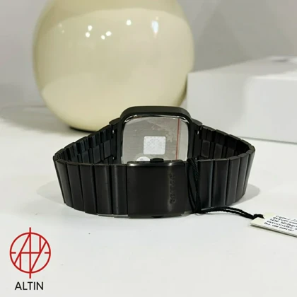 ساعت مچی مردانه جولیوس مدل JAH-141D تمام مشکی با قاب چهارگوش و نمایشگر روز و تاریخ