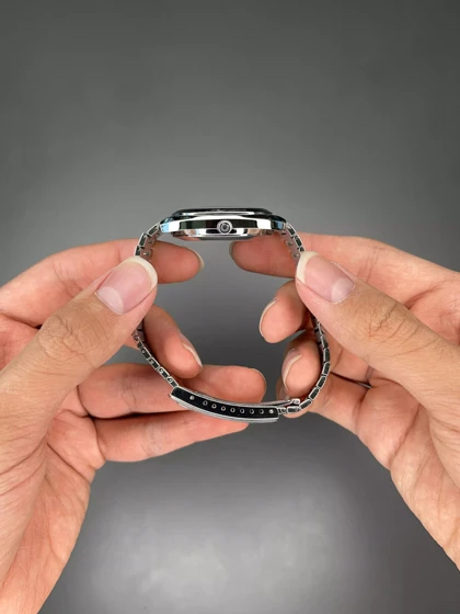 ساعت مچی امگا سیمستر نوستالژی بند سیلور صفحه تیفانی Omega Seamaster