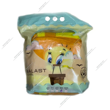 حوله کودک نارنجی دریا