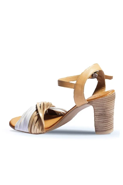 صندل زنانه بوئنو bueno