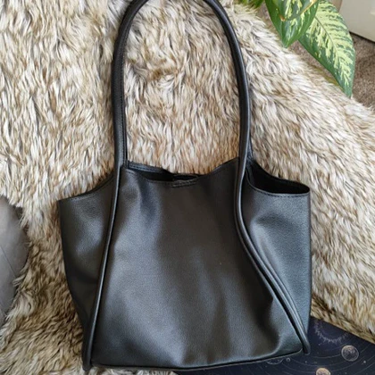 کیف دوشی زنانه لانا کد 2036