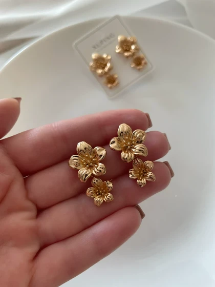 گوشواره میخی فلاور طلایی ژوپینگ