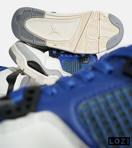 کتانی ساق‌دار زنانه و مردانه آبی سفید Nike air jordan 4