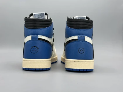 کتانی نایکی جردن1 ترویس فرگمنت سفید آبی های کوالیتی/Nike Air Jordan1 Travis Fragment