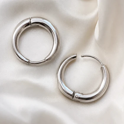 گوشواره ساده پهن سایز کوچک سیلور