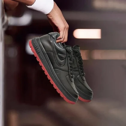 کفش چرم اسپرت مردانه نایک Nike Air Force