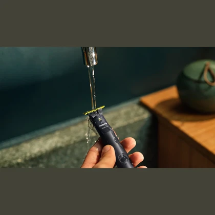 ماشین اصلاح صورت فیلیپس Philips OneBlade مدل QP1424/10 با 2 شانه