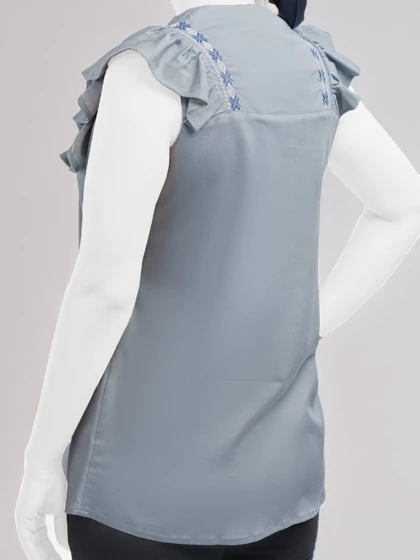 تاپ زنانه مجلسی جلو دکمه دار جنس ویسکوز نایریکا