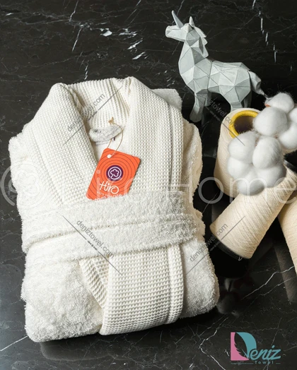 حوله تن پوش لوکاس رنگ شیری