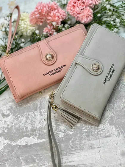 کیف پول زنانه