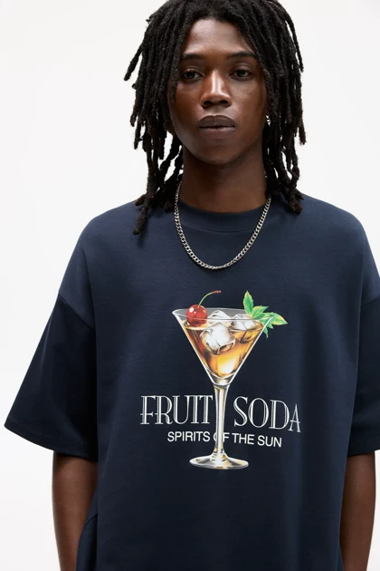 تیشرت مردانه pull-and-bear