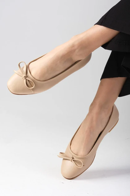 کالج زنانه mio-gusto