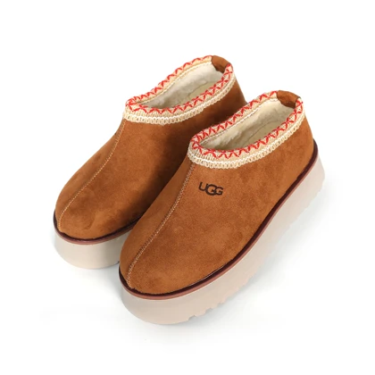 نیم بوت کوتاه ugg