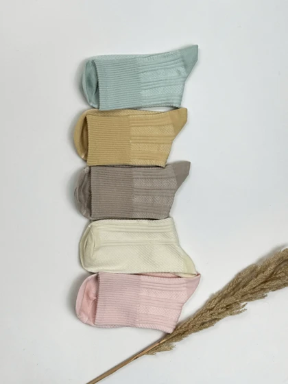 جوراب ساق‌دار زنانه