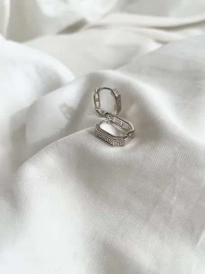 گوشواره ورساچه