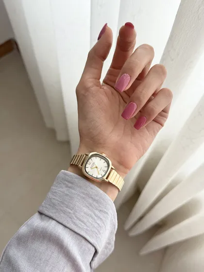 ساعت مربعی کلاسیک
