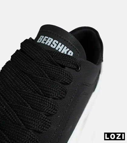 کفش کتانی مردانه مشکی BERSHKA مدل 7736
