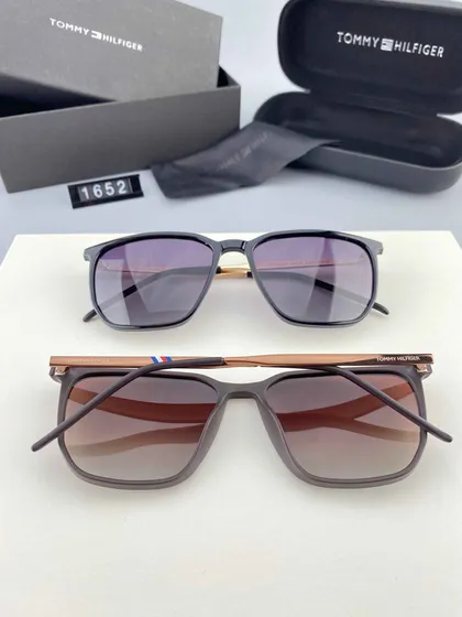 عینک آفتابی برند تامی هیلفیگر مدل TH1652