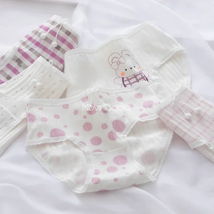 شورت های استوک سایز S ( محصول کاملا سالم است-طرح رندوم ارسال می شود)