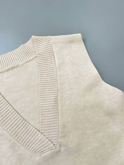 جلیقه بافت 6 رنگ کد 4143