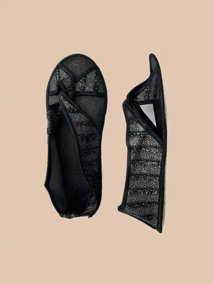 پاپوش زنانه گره‌ای مدل راه راه اکلیلی