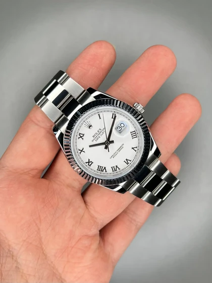ساعت مچی رولکس سوئیسی بند سیلور صفحه سفید ایندکس یونانی Rolex Datejust