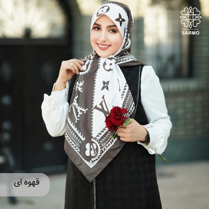 روسری ابریشم کجراه لوورا